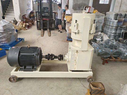Fish Feed Pellet Machine (Pellet Mill) detail 3
